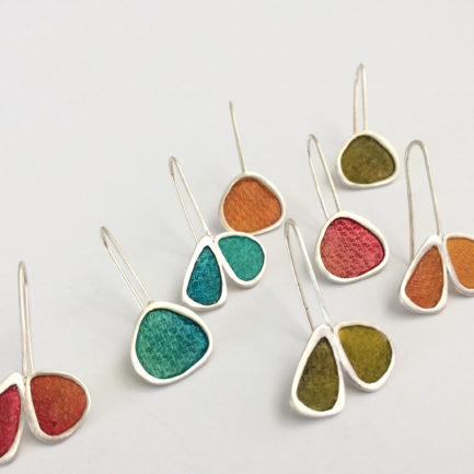 Silver short asymmetrical earrings with coloured paper inlay