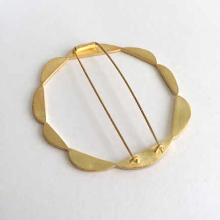 Silver gold-plated brooch with coloured paper inlay