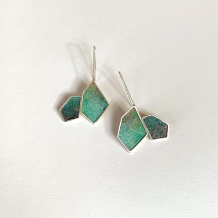 Silver rock-shaped long earrings with coloured paper inlay