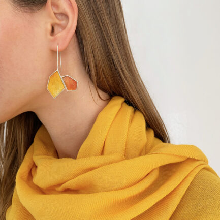 Silver rock-shaped long earrings with coloured paper inlay