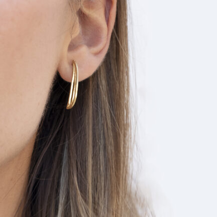 Silver gold-plated linear short earrings