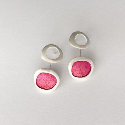 Silver grape-shaped earrings with coloured paper inlay