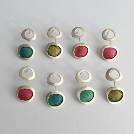 Silver grape-shaped earrings with coloured paper inlay