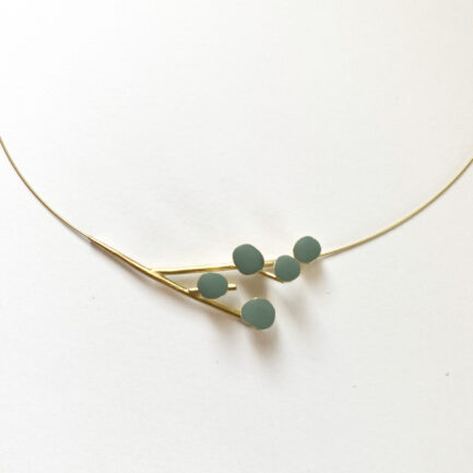 Silver gold-plated blooming necklace with enamel