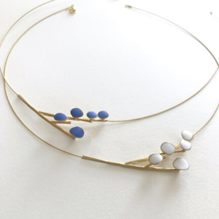 Silver gold-plated blooming necklace with enamel