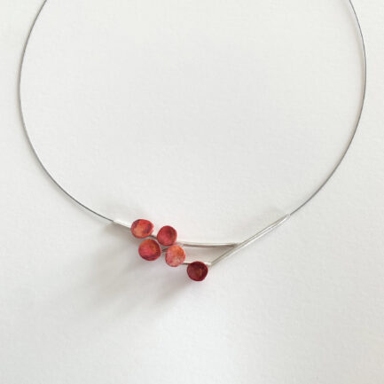 Silver short blooming necklace with paperclay