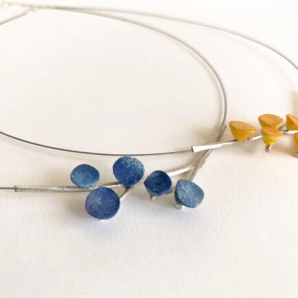 Silver short blooming necklace with paperclay