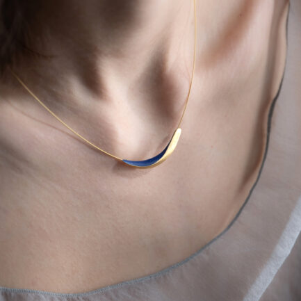 "Ondine" curved bar necklace with enamel