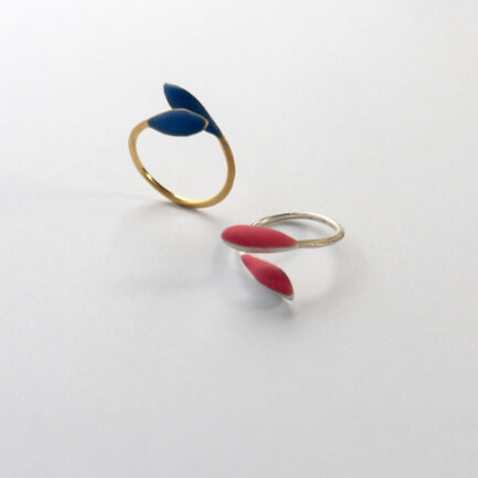 "Ondine" open ring with enamel