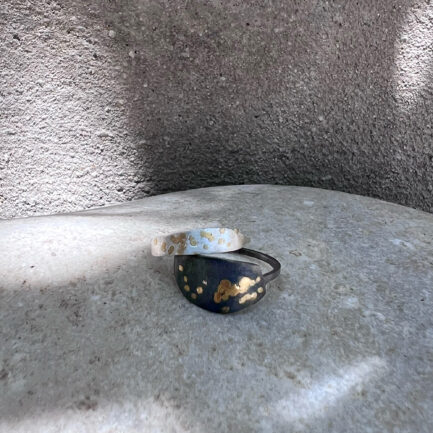 Auriferous rings